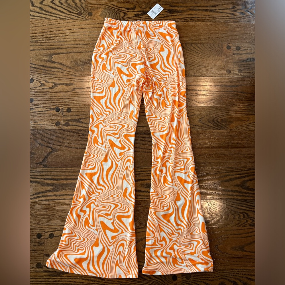 Windsor printed flare pants.  Medium.  New with tags.